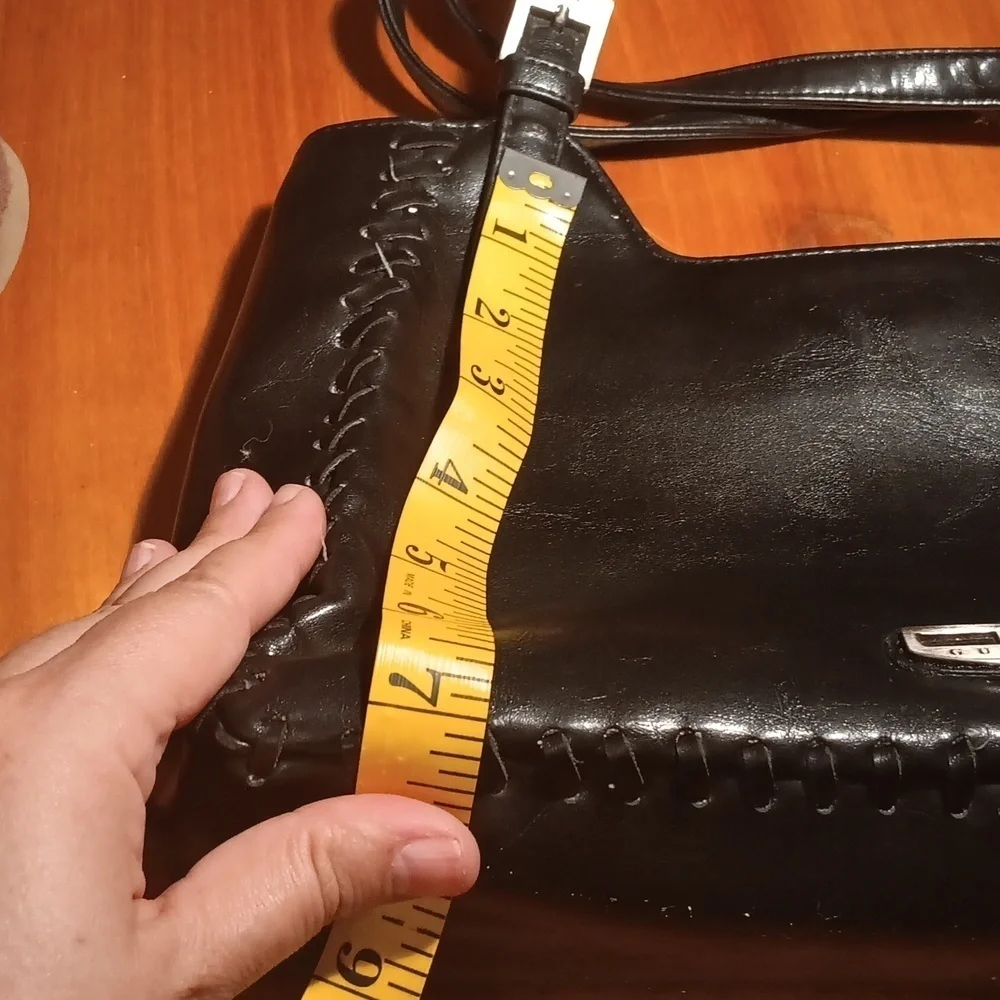 Guess Vintage Black  Handbag Y2k